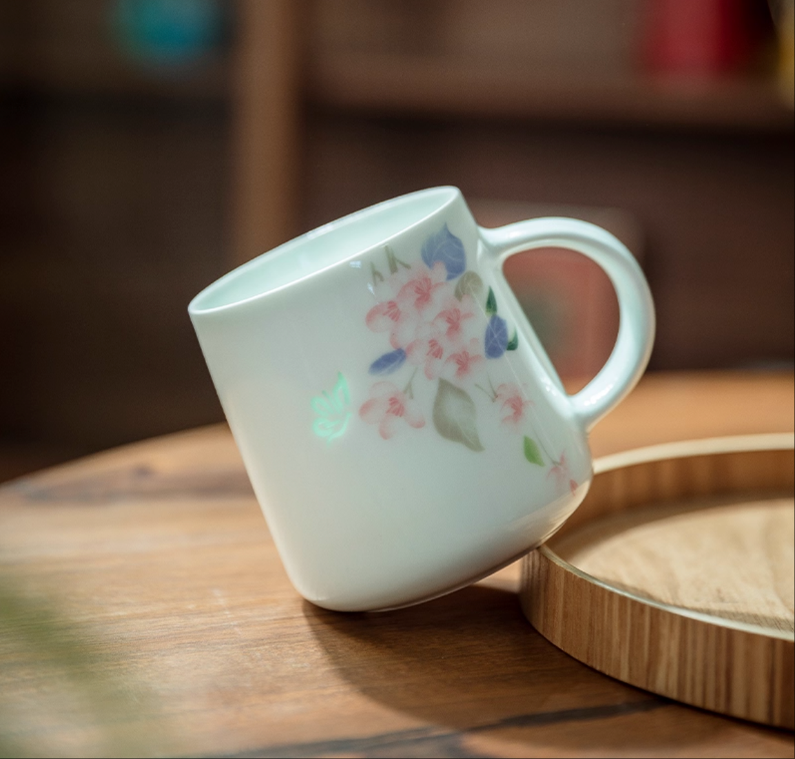 「Floral Whisperfly」Luminous Butterfly Mug