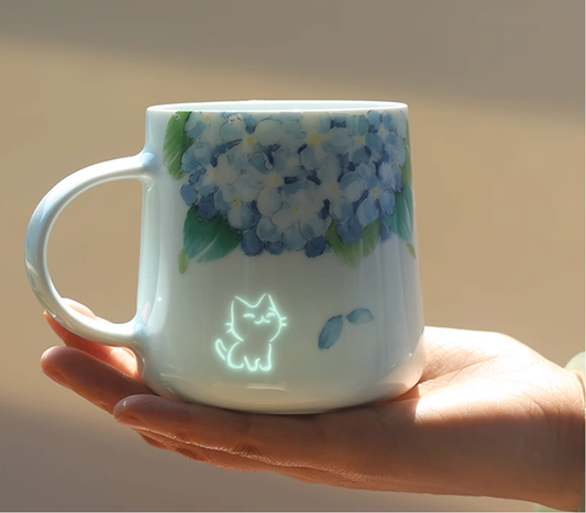 「Floral Whispers」Luminous Cat Mug