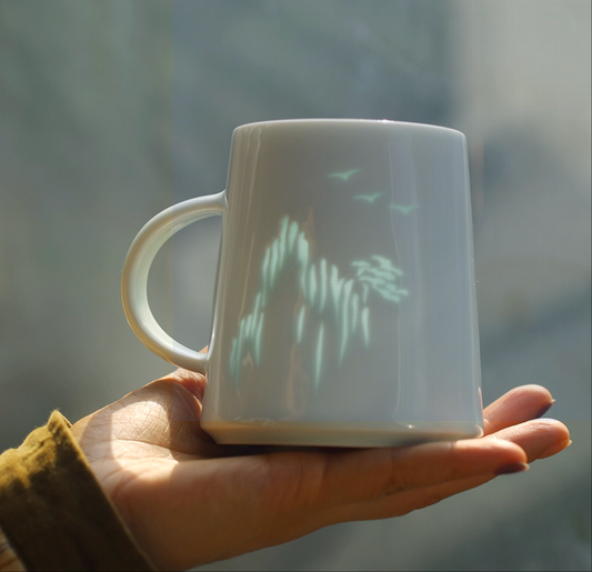 「Mountain & Water Reunion」Luminous Ceramic Cup